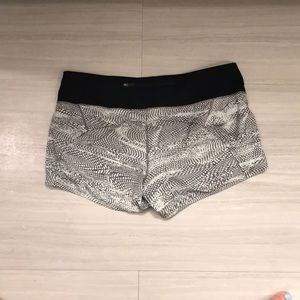 Lululemon Runtimes Short